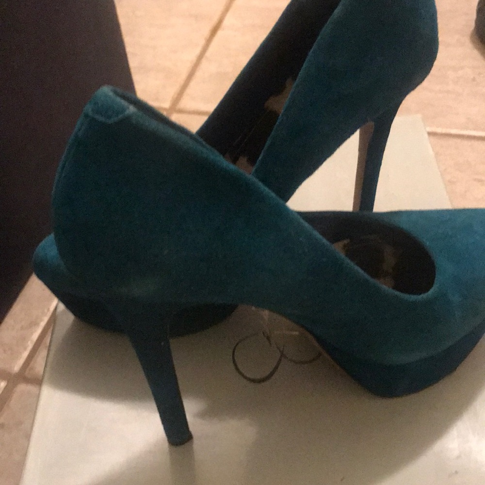Jessica Simpson Heels - Picture 2 of 6